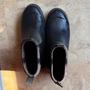 Black women’s merry people Bobbi Ankle Boots size 8